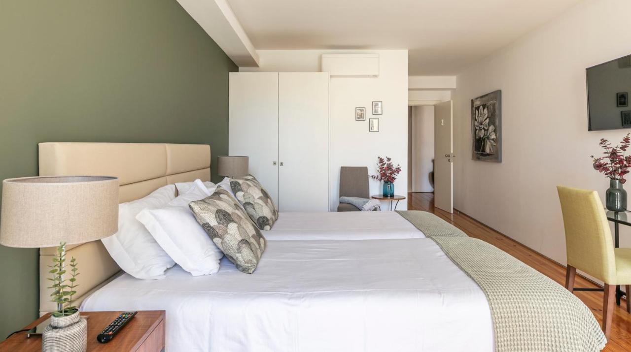 Altido Stylish 5Br Apt With Big Terrace In Principe Real Lisboa Ngoại thất bức ảnh